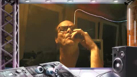 dj mike online show from November 2025 10:26:02 PM