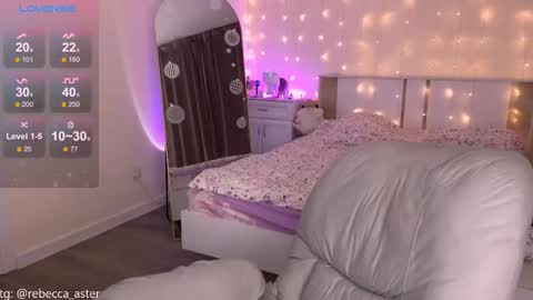 Rebecca  Becc online show from February 2026 04:00:02 PM