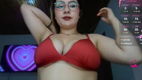 Snapshot of racchell_g22 chatting on May 2026 08:25:01 PM Racchell g22 online show from May 2026 08:25:01 PM