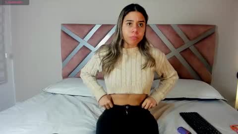 Rachell online show from October 2025 03:42:01 AM