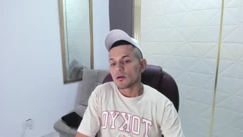 Snapshot of rachell_jacob chatting on July 2026 10:02:01 AM rachell_jacob online show from July 2026 10:02:01 AM