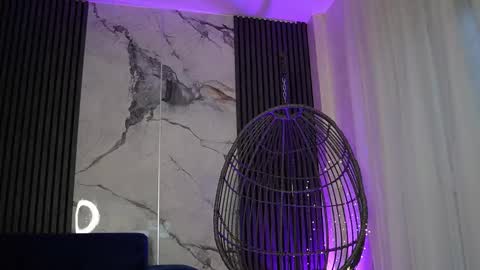 Ann online show from November 2025 05:18:01 AM