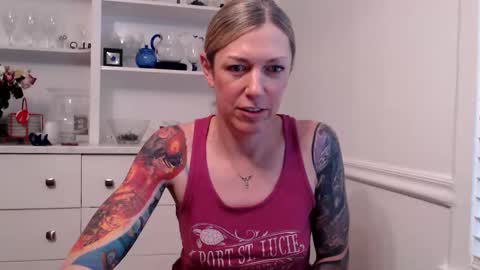 Racy Tracy online show from January 2025 10:30:02 PM