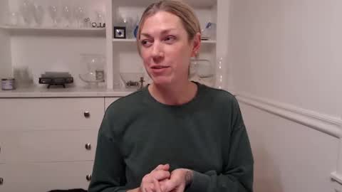 Racy Tracy online show from February 2025 05:15:02 AM