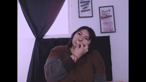 radiantgoddes online show from October 2025 02:15:01 PM