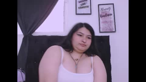 radiantgoddes online show from October 2025 05:04:02 PM