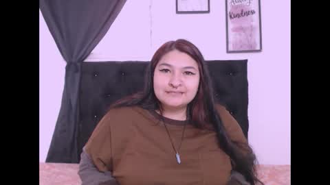 radiantgoddes online show from November 2025 01:45:01 PM