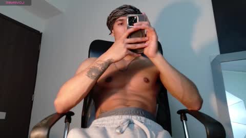 IG online show from December 2025 03:34:01 AM