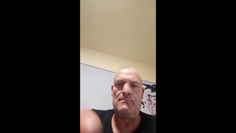 Snapshot of ragingzef69 chatting on May 2026 01:44:01 AM Bigthickdickinvic online show from May 2026 01:44:01 AM