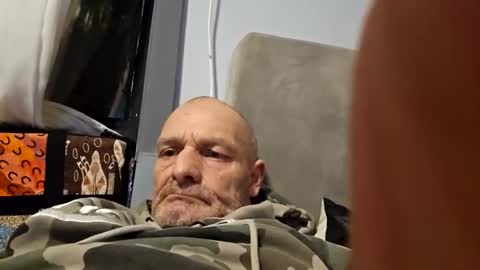 Snapshot of ragingzef69 chatting on May 2026 06:58:01 PM Bigthickdickinvic online show from May 2026 06:58:01 PM