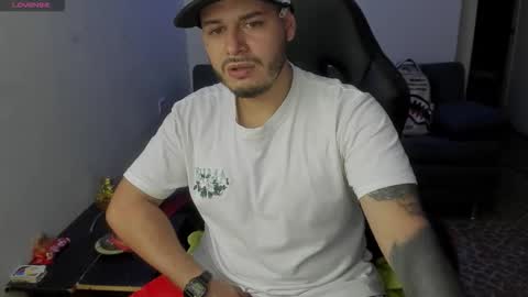 ragnar_lothbrok77 online show from April 2026 03:34:01 AM