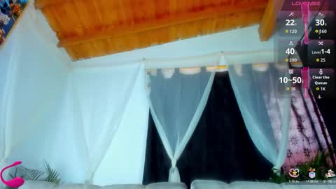 Andres H online show from October 2025 01:48:02 PM