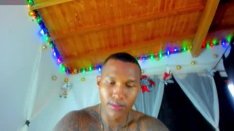 Andres H online show from December 2025 10:06:02 PM