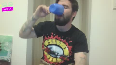 Snapshot of ragnor_vex chatting on December 2024 11:24:01 PM Ragnor vex online show from December 2024 11:24:01 PM
