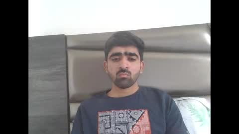 rahull11606 online show from November 2025 08:20:01 AM