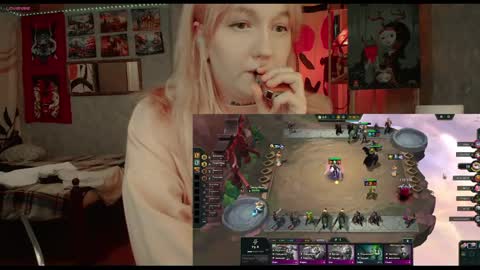 Kate online show from February 2025 05:39:02 PM