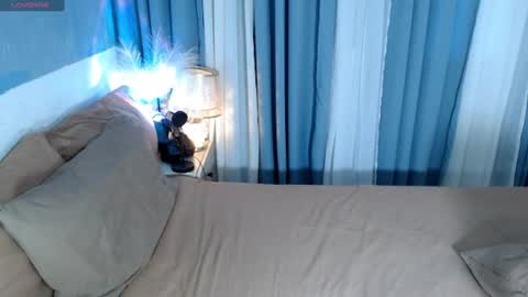 itsmeRailey online show from June 2026 12:00:02 AM