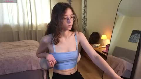 Snapshot of rainybella chatting on July 2026 07:06:02 AM rainybella online show from July 2026 07:06:02 AM