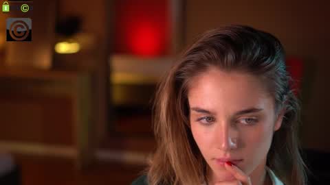 Raisa online show from December 2025 07:32:01 PM