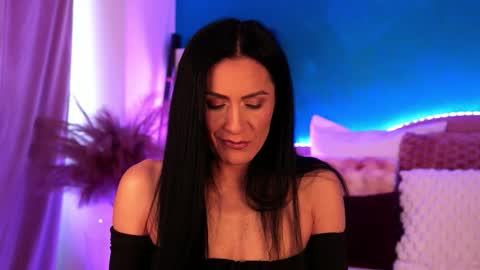 RaisaVawn online show from December 2025 07:23:01 AM