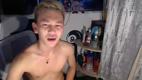 ralfhuge24 online show from April 2026 01:25:01 AM