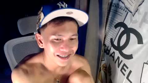 ralfhuge24 online show from June 2026 05:13:02 PM