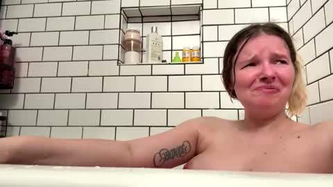 Rami online show from December 2025 03:24:02 AM