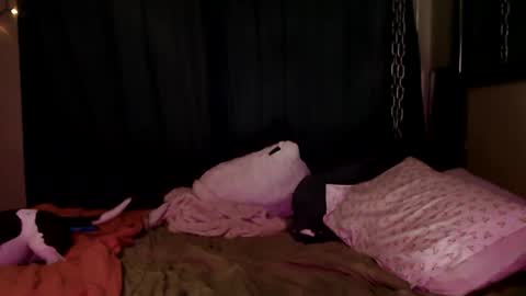 Snapshot of ramonaquinn chatting on December 2024 03:04:02 AM RAMONA Q online show from December 2024 03:04:02 AM