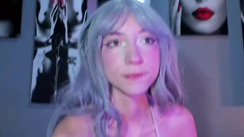 Ramona  online show from January 2025 04:28:01 PM