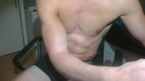 ramonjoosse2001 online show from May 2026 08:57:02 PM