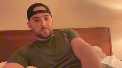 Snapshot of randomdude5950 chatting on January 2025 02:48:02 AM randomdude5950 online show from January 2025 02:48:02 AM