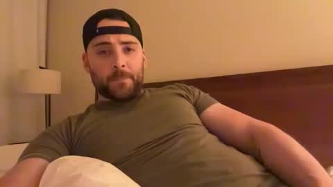 Snapshot of randomdude5950 chatting on January 2026 01:44:01 AM randomdude5950 online show from January 2026 01:44:01 AM