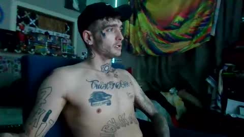 Snapshot of rannndyyy chatting on January 2025 12:09:01 AM Randy online show from January 2025 12:09:01 AM