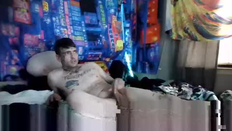 Snapshot of rannndyyy chatting on January 2025 03:32:01 PM Randy online show from January 2025 03:32:01 PM