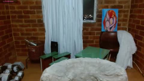 Snapshot of raquel_gh chatting on July 2026 10:10:01 AM Raquel online show from July 2026 10:10:01 AM
