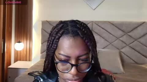 Snapshot of raqueljones_ chatting on July 2026 12:03:02 PM Raquel online show from July 2026 12:03:02 PM