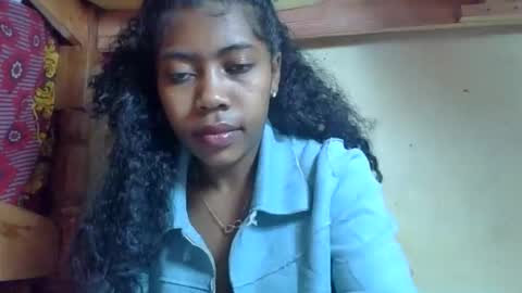 Snapshot of rasoaa chatting on May 2026 05:23:02 AM Rasoaa online show from May 2026 05:23:02 AM