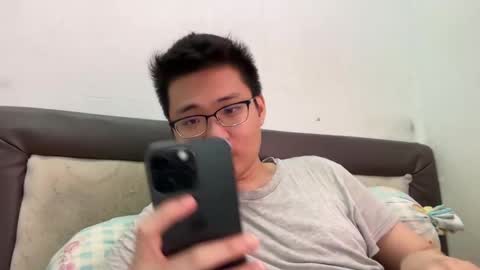 Snapshot of ratedepic17 chatting on January 2025 03:03:02 AM randomnaut online show from January 2025 03:03:02 AM