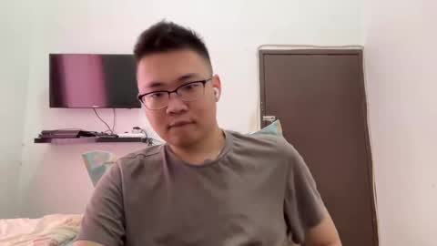 Snapshot of ratedepic17 chatting on January 2025 06:38:01 AM randomnaut online show from January 2025 06:38:01 AM