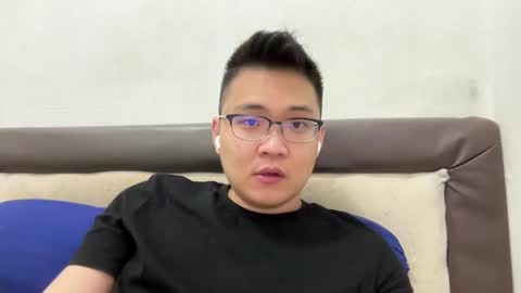 Snapshot of ratedepic17 chatting on January 2025 08:03:02 PM randomnaut online show from January 2025 08:03:02 PM