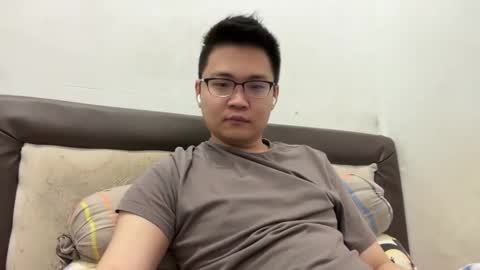 Snapshot of ratedepic17 chatting on January 2025 07:04:02 PM randomnaut online show from January 2025 07:04:02 PM