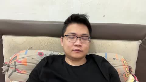 Snapshot of ratedepic17 chatting on February 2025 07:00:01 PM randomnaut online show from February 2025 07:00:01 PM