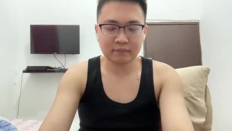 Snapshot of ratedepic17 chatting on February 2025 02:29:02 PM randomnaut online show from February 2025 02:29:02 PM