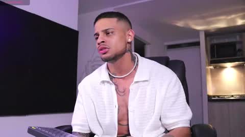 rausch77 online show from March 2025 06:04:01 AM