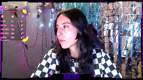 Snapshot of rav3nx_ chatting on May 2026 10:51:01 PM online show from May 2026 10:51:01 PM