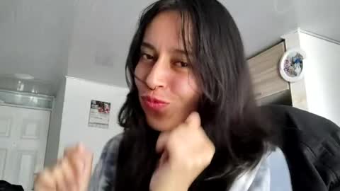 Snapshot of rav3nx_ chatting on June 2026 09:46:01 PM online show from June 2026 09:46:01 PM