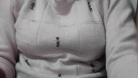 rava_sexy online show from February 2026 02:49:02 AM