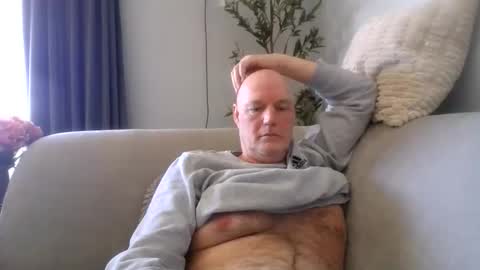 ravchat online show from February 2026 06:31:01 PM