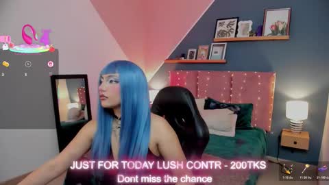 Raven Curly online show from November 2025 02:56:02 AM