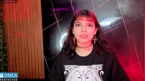 raven_rox_ online show from November 2025 03:01:02 AM